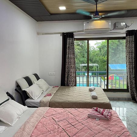 Riverland Farm And Resort 卡尔贾特 外观 照片