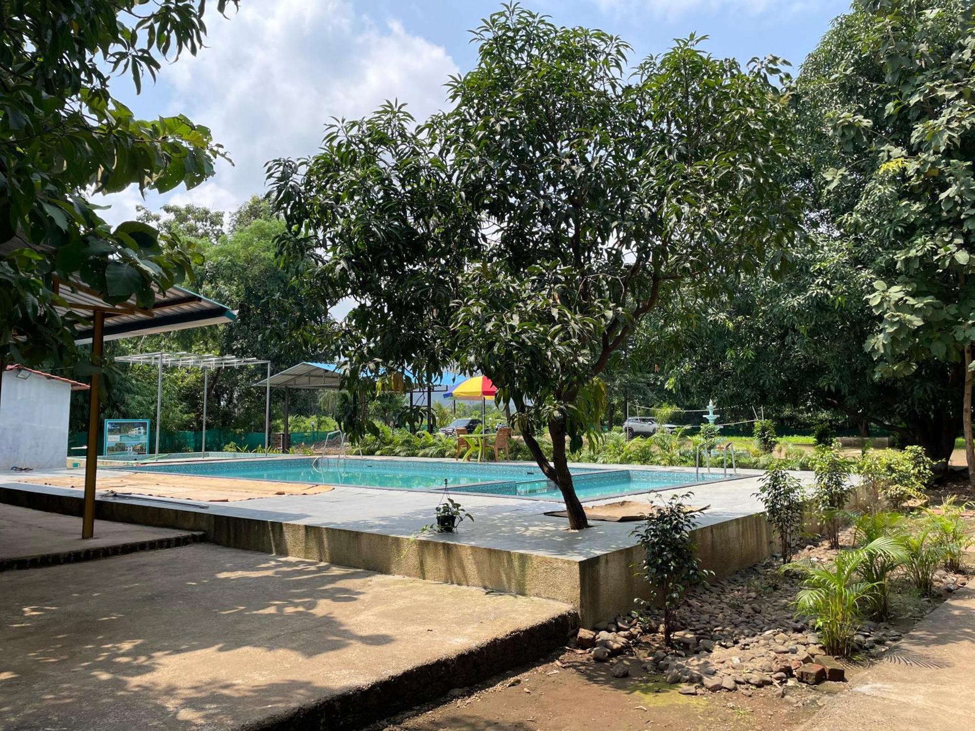 Riverland Farm And Resort 卡尔贾特 外观 照片