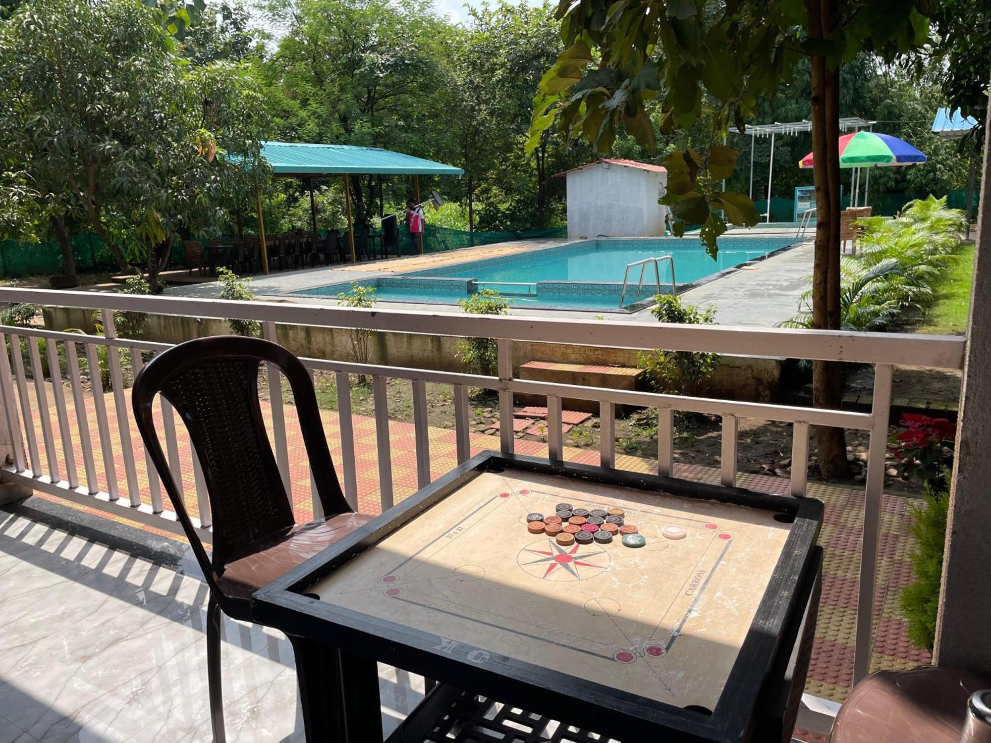 Riverland Farm And Resort 卡尔贾特 外观 照片