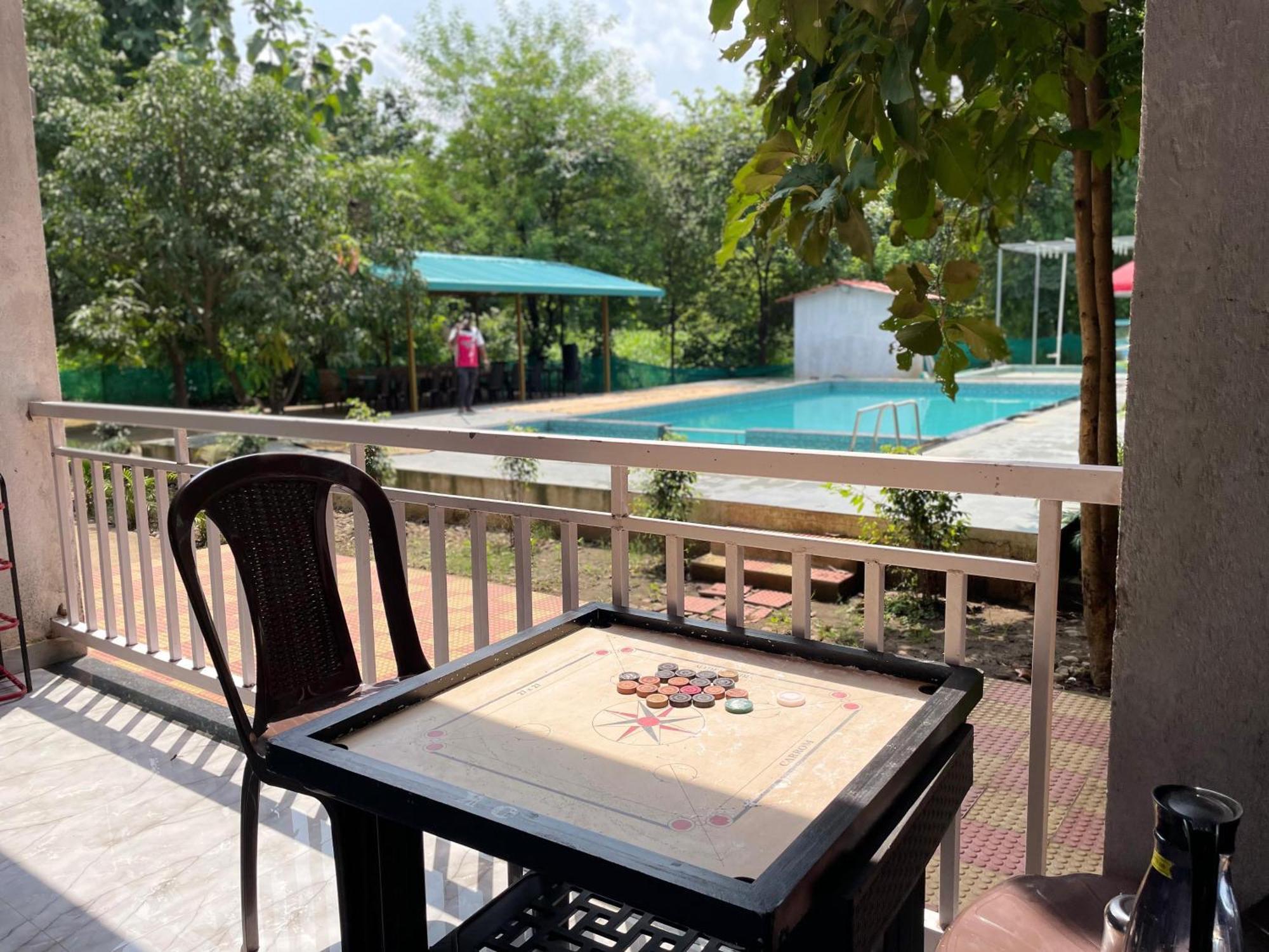 Riverland Farm And Resort 卡尔贾特 外观 照片