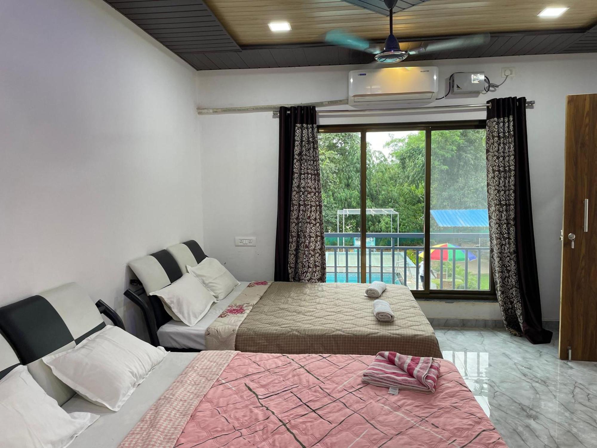 Riverland Farm And Resort 卡尔贾特 外观 照片