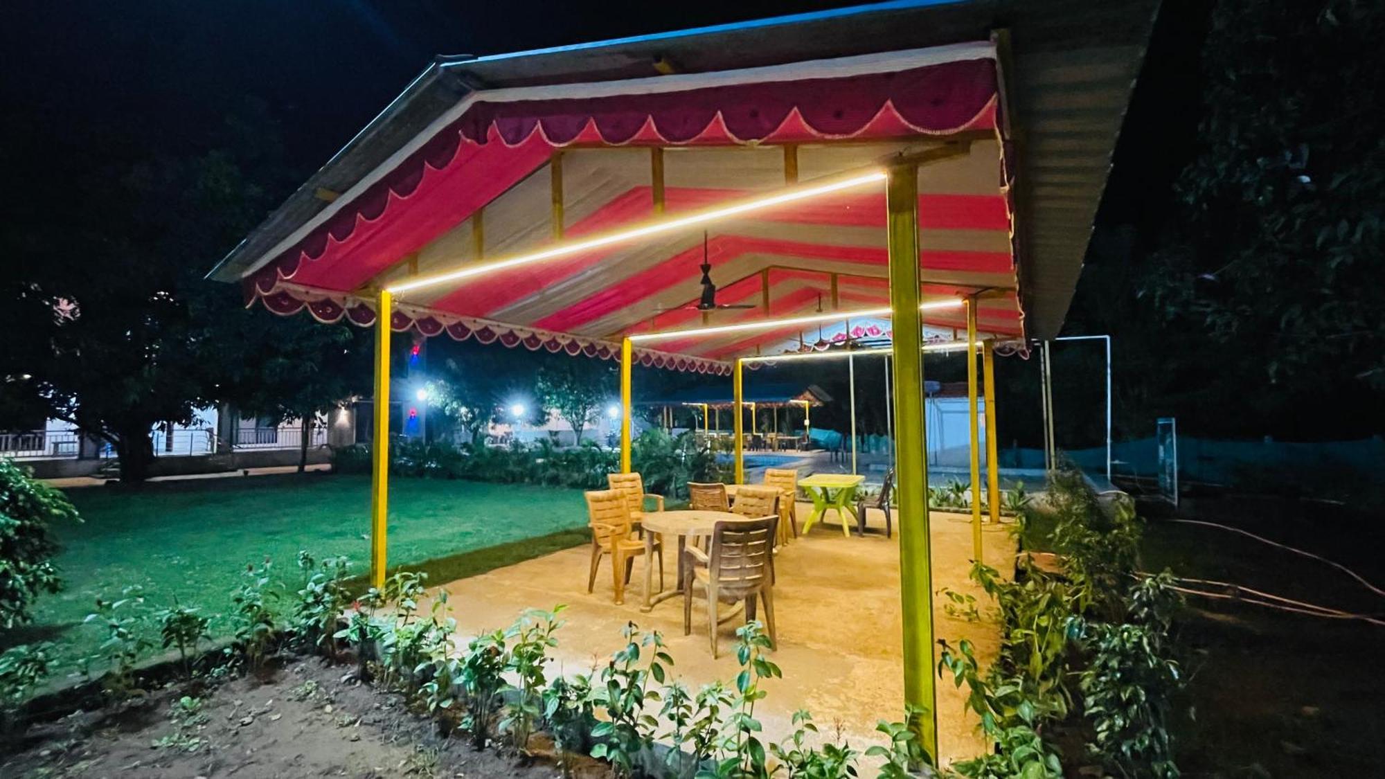 Riverland Farm And Resort 卡尔贾特 外观 照片